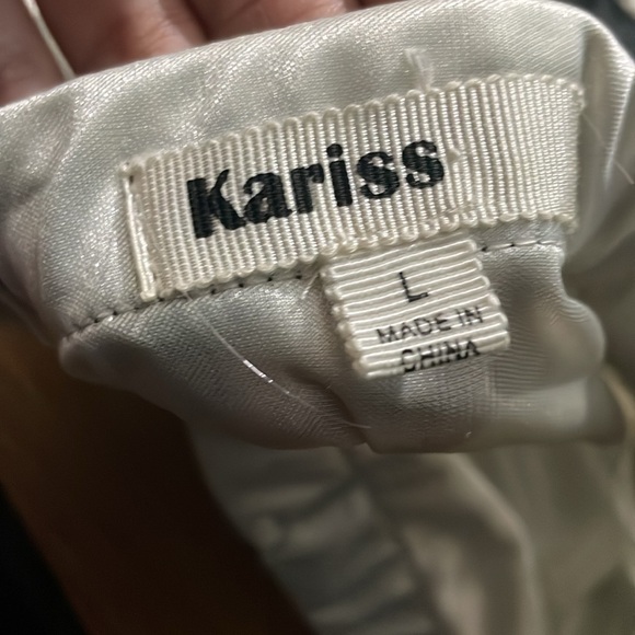 Brand :Kariss size : Large - Picture 3 of 3